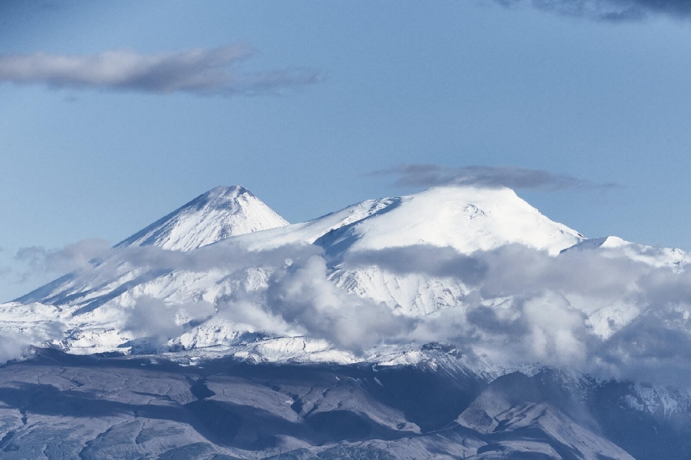 Kamchatka-vulkany-zimoy